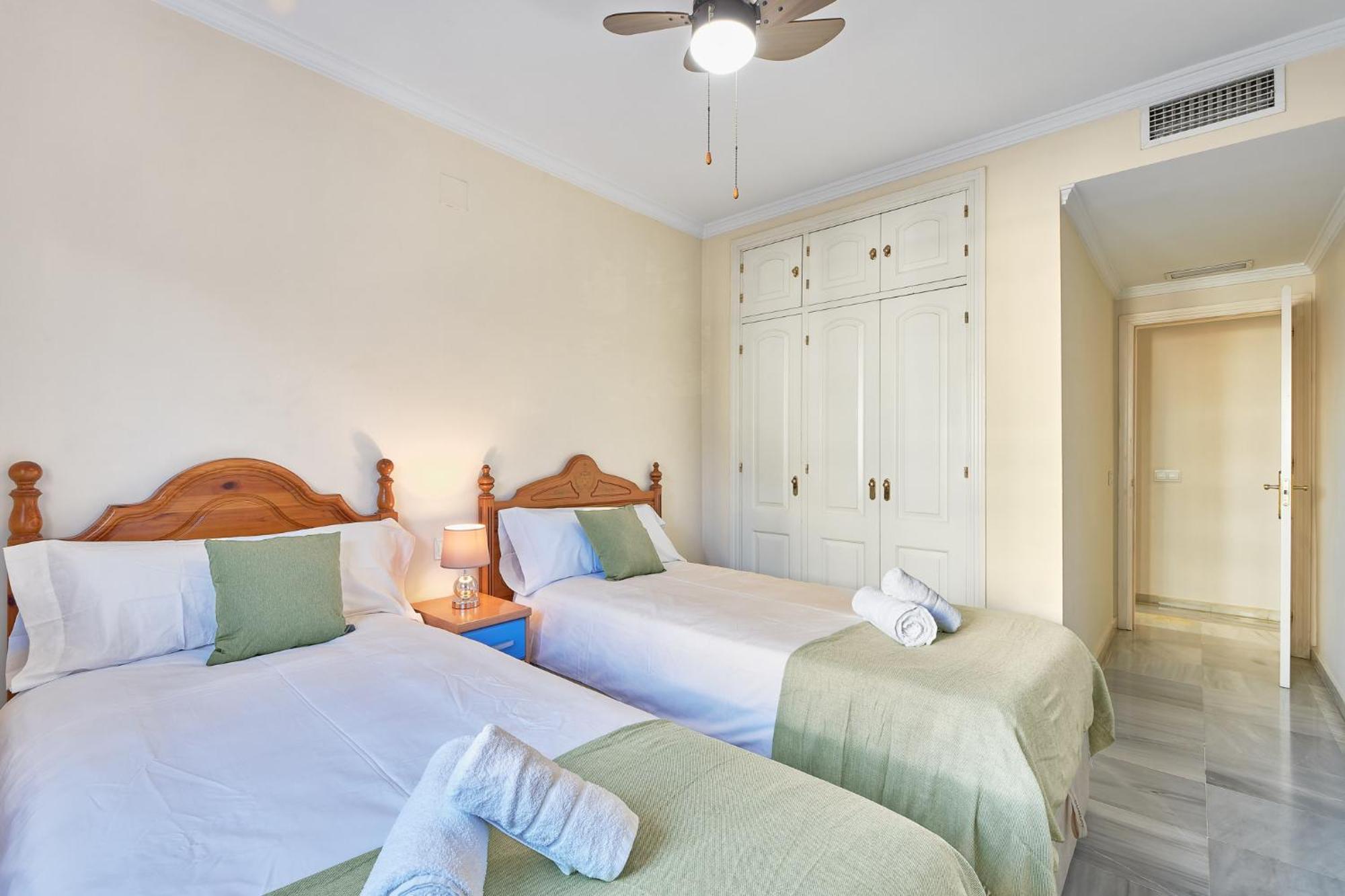 Pacifico Playa Apartment มาลากา ภายนอก รูปภาพ