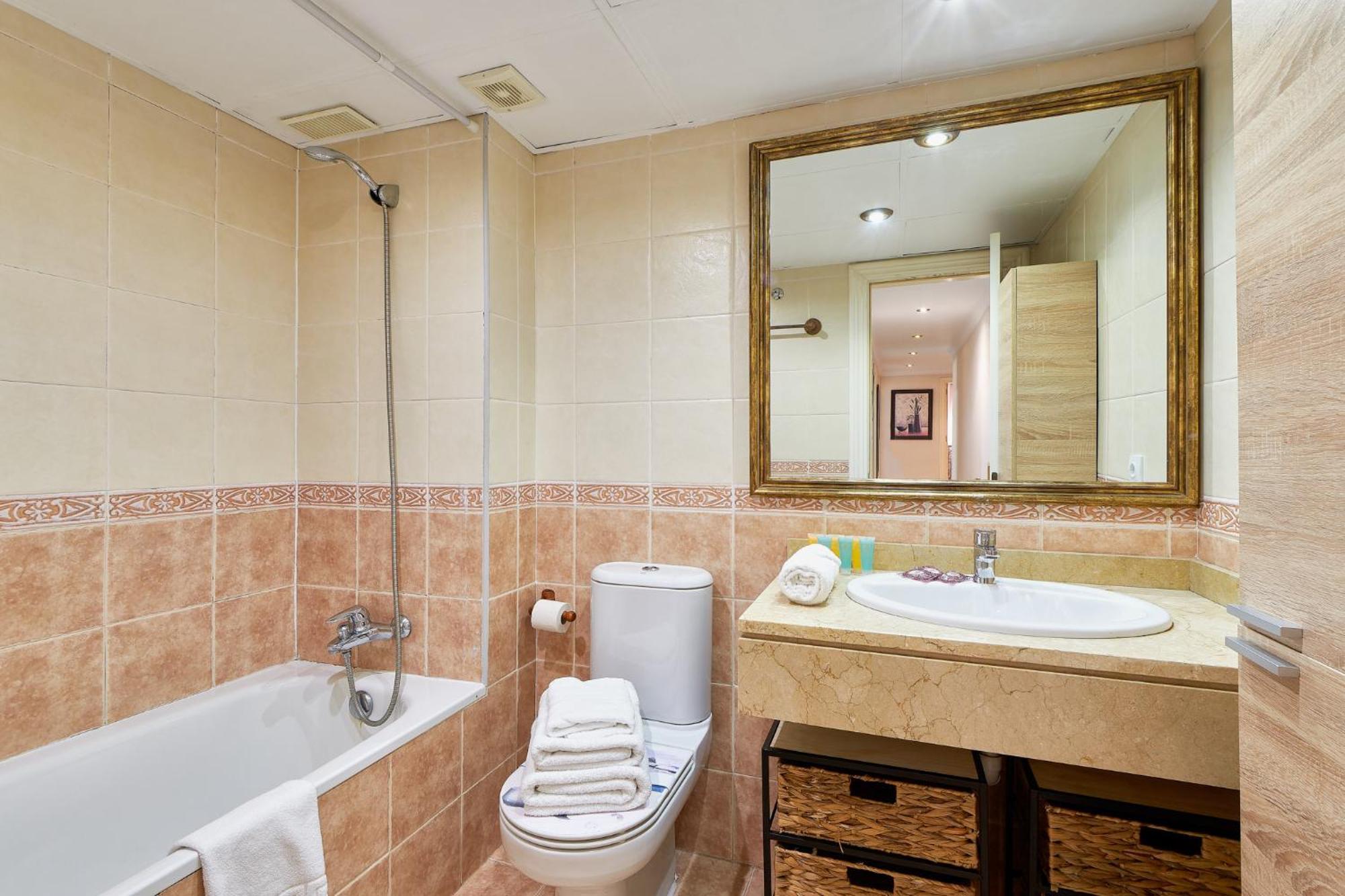 Pacifico Playa Apartment มาลากา ภายนอก รูปภาพ
